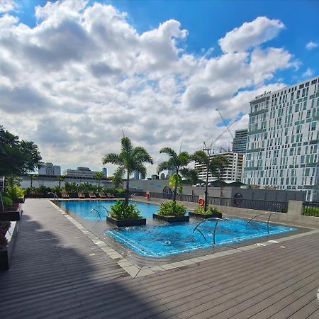 Manhattan Plaza Tower 2 With Balcony, Mini Karaoke, Pool, Can Cook Aparthotel Quezon City Exterior photo